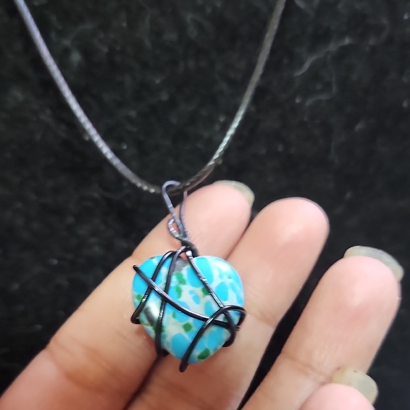 Hand Crafted Blue Heart Necklace - Picture 3 of 4